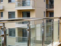 不锈钢护栏 / 栏杆选购避坑指南，专业厂家教你选对不踩雷