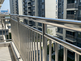 喜师傅不锈钢护栏 × 高端住宅社区：精工护栏筑就品质人居安全屏障