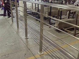 不锈钢护栏厂家助力澳门护栏工程