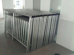 广州华立科技学院不锈钢护栏工程圆满完工